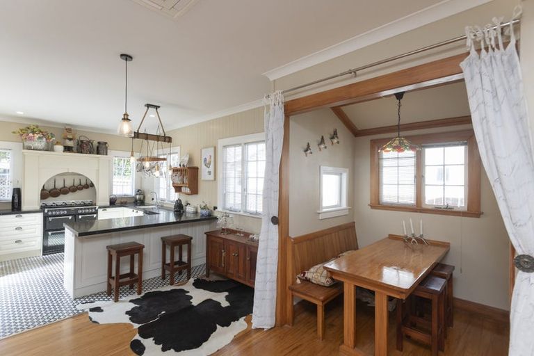 Photo of property in 165 Whitaker Street, Whataupoko, Gisborne, 4010