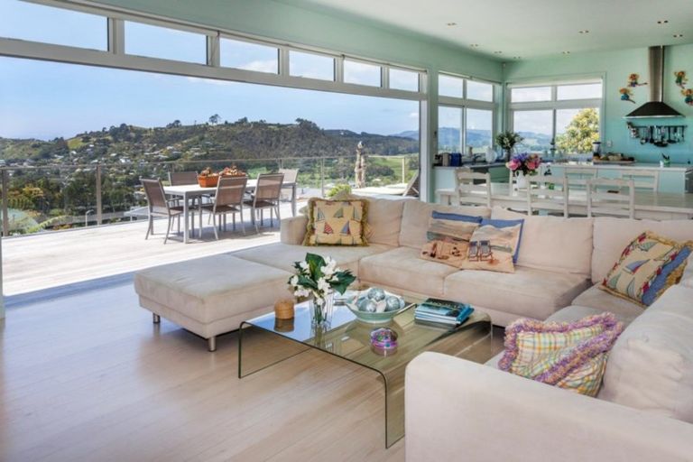 Photo of property in 69 Grange Road, Hahei, Whitianga, 3591