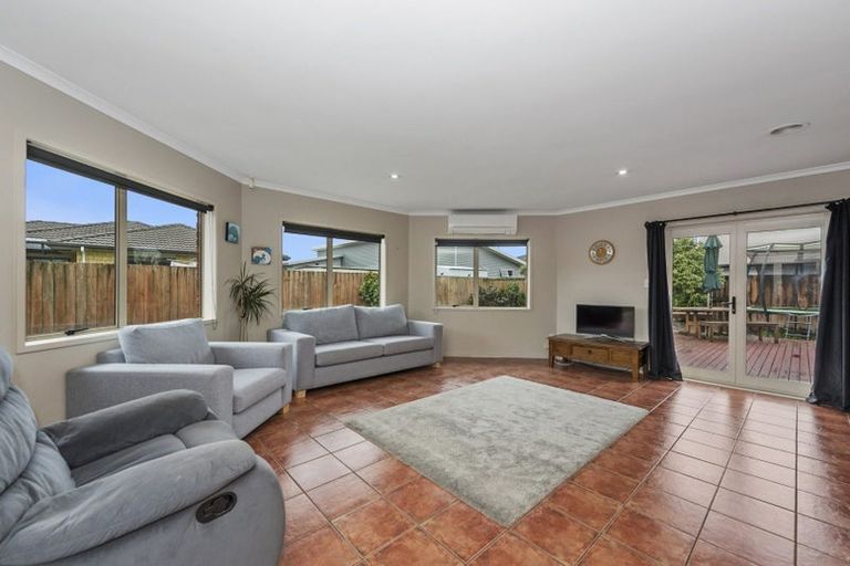 Photo of property in 10 Westminster Place, Rototuna North, Hamilton, 3210