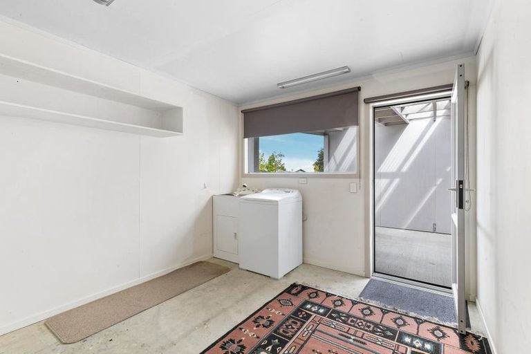 Photo of property in 2 Bell Street, Lake Hawea, Wanaka, 9382