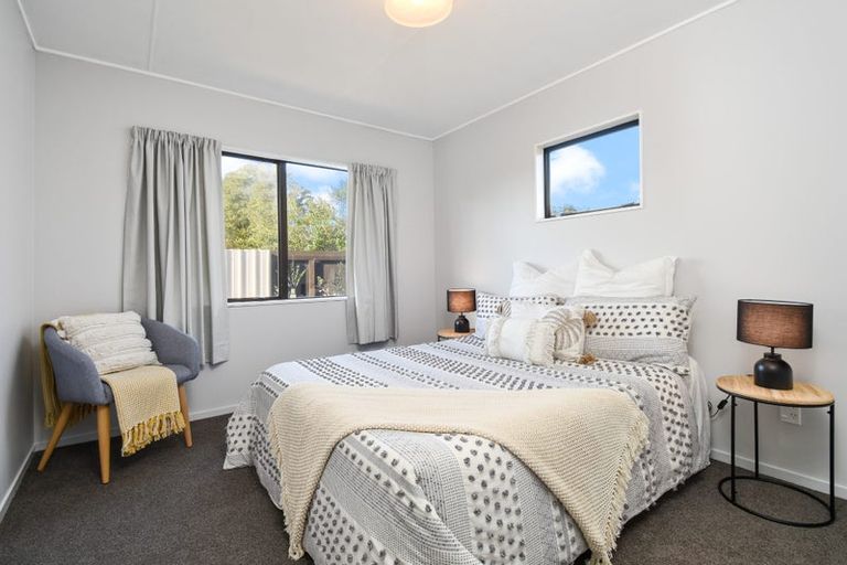 Photo of property in 2 Corinth Place, Sunnybrook, Rotorua, 3015