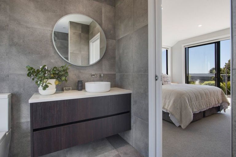 Photo of property in 2 Kingson Court, Omokoroa, 3114