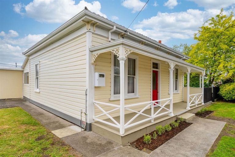 Photo of property in 123b Colombo Road, Waiuku, 2123