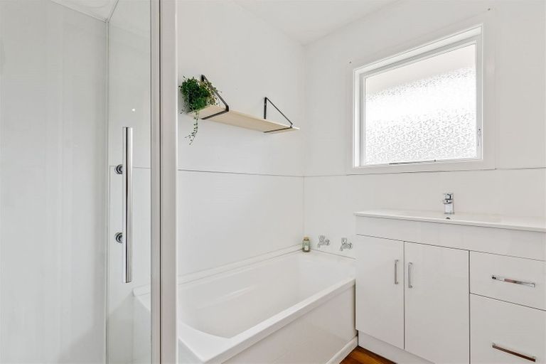 Photo of property in 6 Opihi Street, Cracroft, Christchurch, 8025