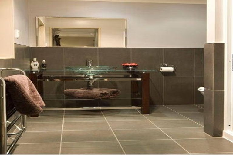 Photo of property in 28 Carol Lee Place, Albany Heights, Auckland, 0632