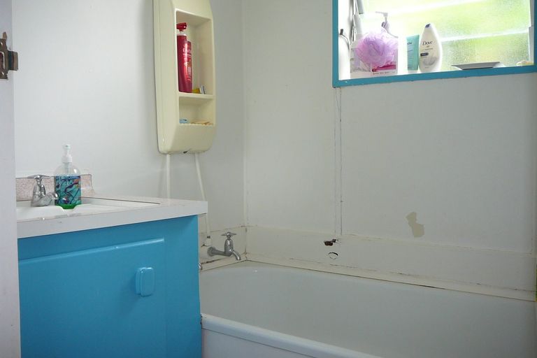 Photo of property in 126 Hazlett Street, Clyde, 9330