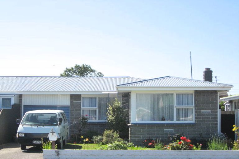 Photo of property in 8a Kinver Place, Spreydon, Christchurch, 8024