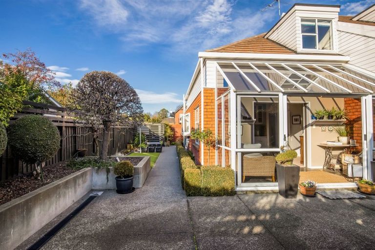 Photo of property in 132 Totara Street, Riccarton, Christchurch, 8041