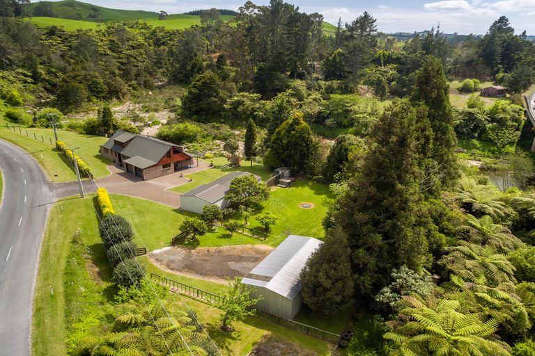 Photo of property in 10 Poripori Road, Lower Kaimai, Tauranga, 3171