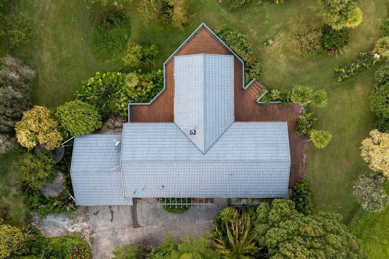 Photo of property in 12 Whitehills Road, Waitoki, Silverdale, 0994