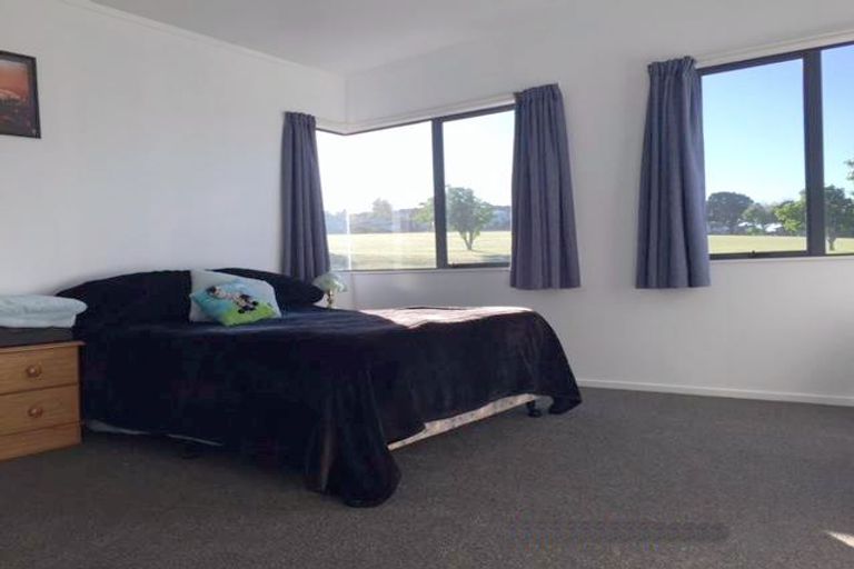 Photo of property in 8 Taharepa Road, Hilltop, Taupo, 3330