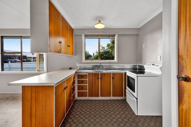 Photo of property in 82 King Street, Opunake, 4616