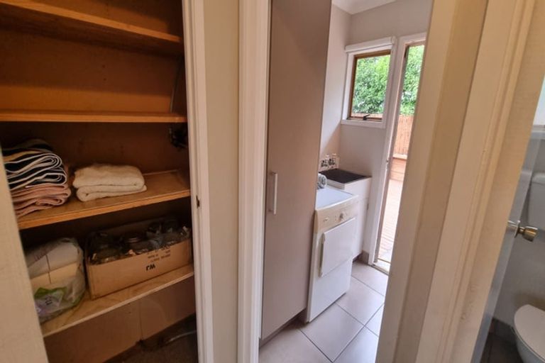 Photo of property in 1/1 Bishopgate Street, Birkdale, Auckland, 0626