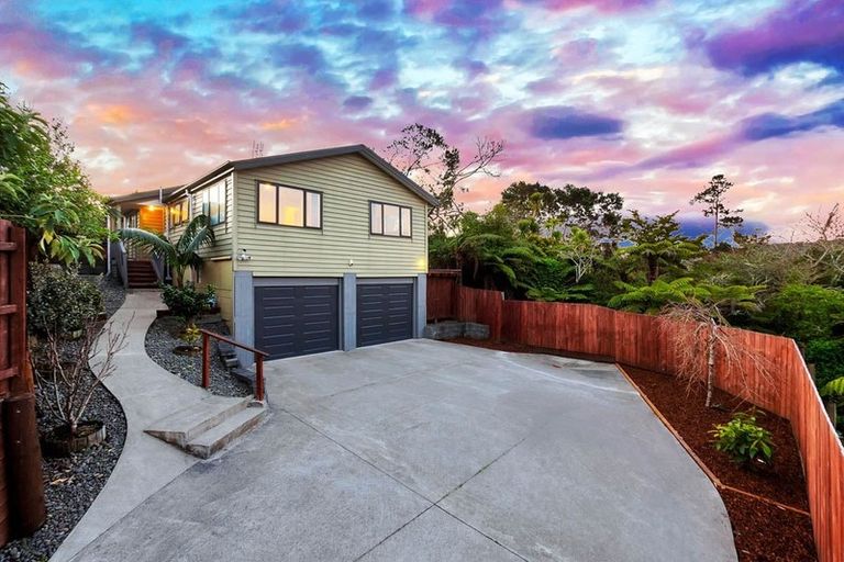 Photo of property in 23f Kamara Road, Glen Eden, Auckland, 0602