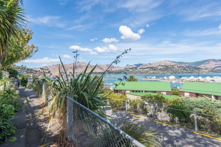 Photo of property in 32 Simeon Quay, Lyttelton, 8082