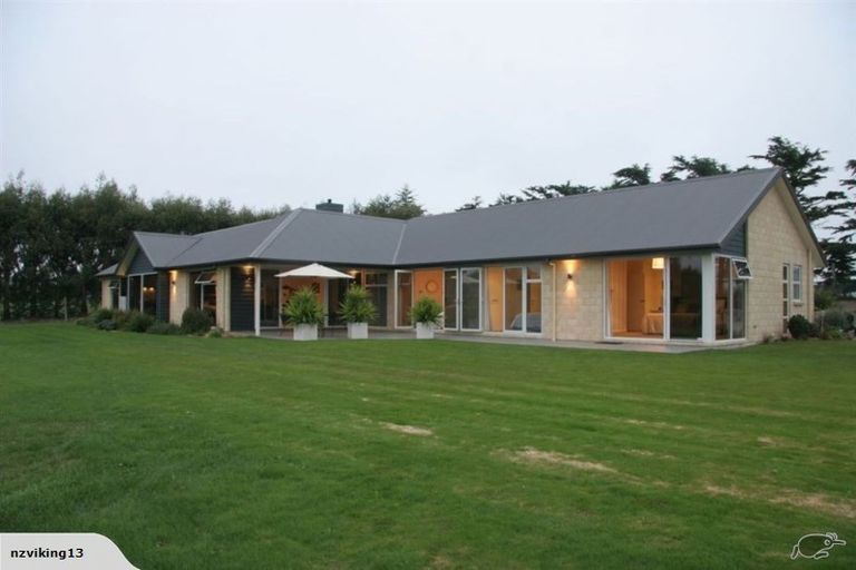 Photo of property in 224 Spur Road, Hadlow, Timaru, 7975