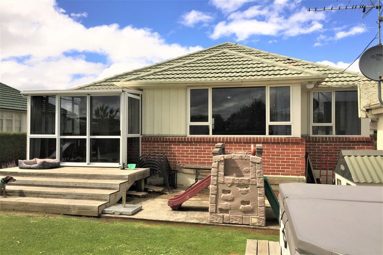 Photo of property in 27 Perth Street, Mosgiel, 9024