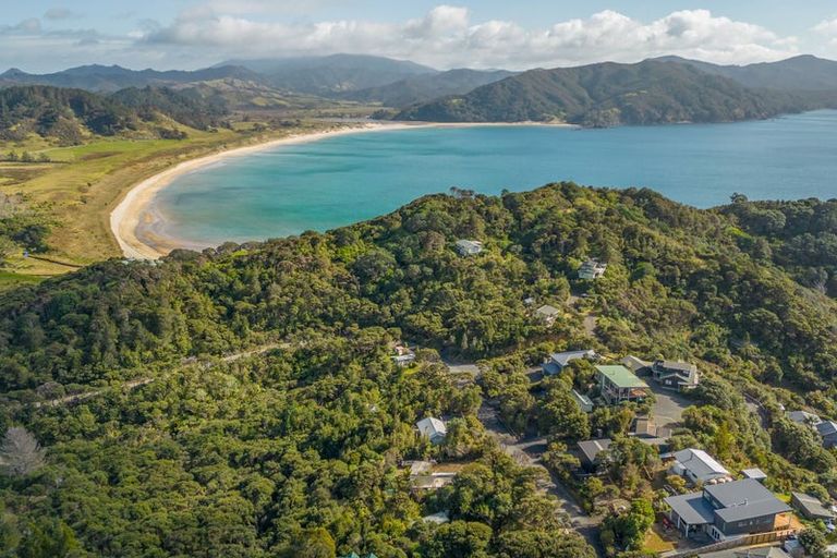 Photo of property in 979 Tuateawa Road, Waikawau, Coromandel, 3584