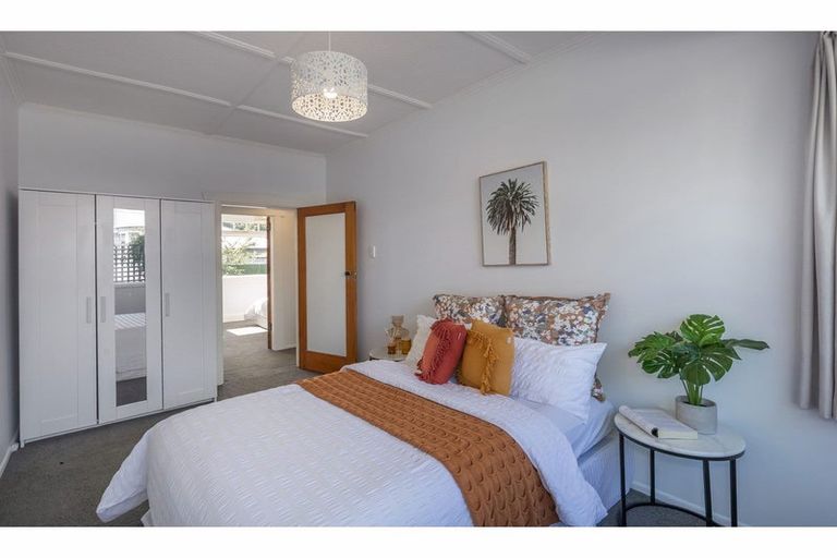 Photo of property in 7 Clouston Street, Saint Martins, Christchurch, 8022