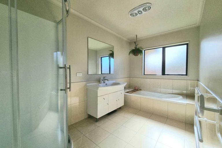 Photo of property in 60a Harrisville Road, Tuakau, 2121