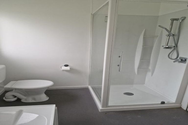 Photo of property in 60 Kaitemako Road, Welcome Bay, Tauranga, 3112