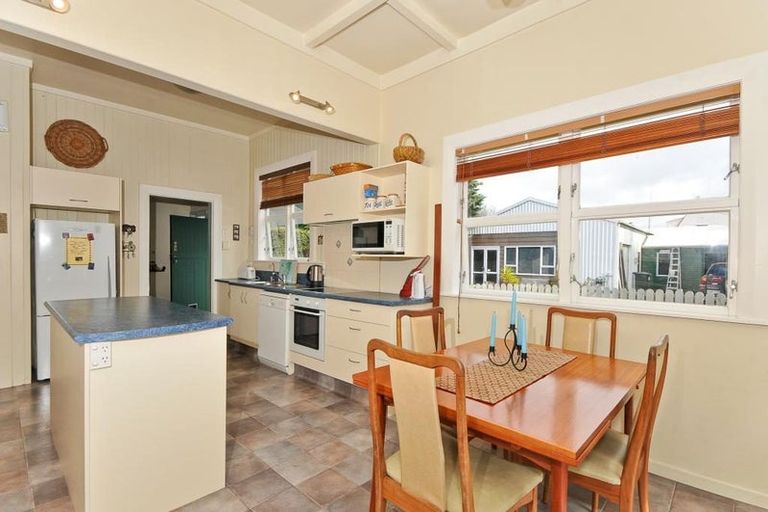 Photo of property in 17 Peachgrove Road, Hamilton East, Hamilton, 3216