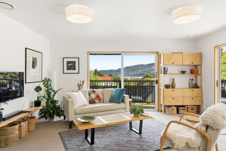 Photo of property in 69 Greenacres Street, Macandrew Bay, Dunedin, 9014