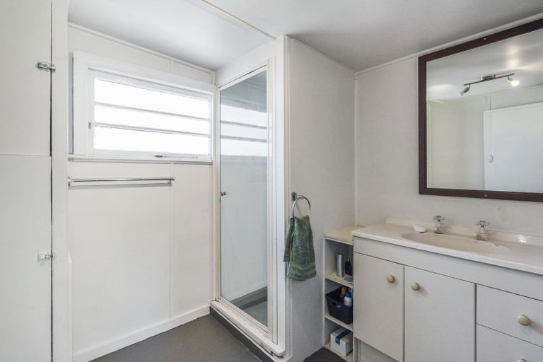 Photo of property in 23 Chester Street, Levin, 5510