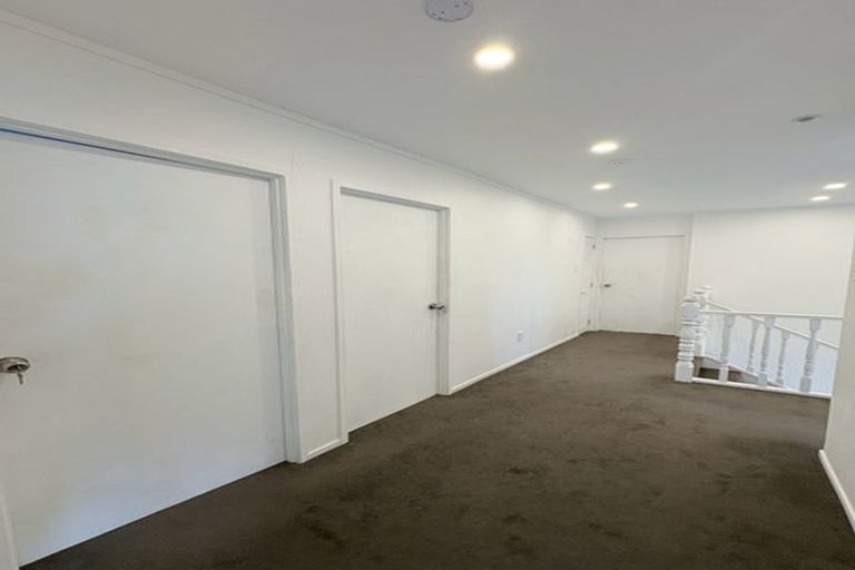 Photo of property in 43 Chequers Avenue, Glenfield, Auckland, 0629