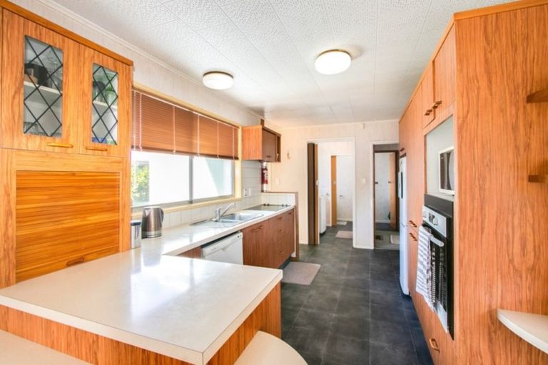 Photo of property in 614 Murdoch Road East, Akina, Hastings, 4122