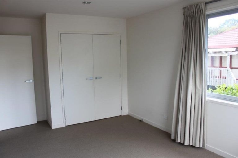 Photo of property in 715a Beach Road, Browns Bay, Auckland, 0630
