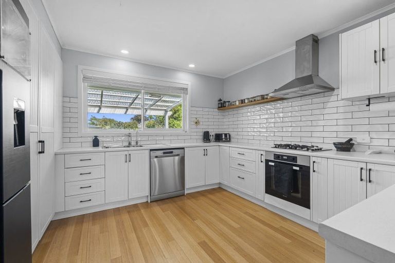 Photo of property in 118 Cutfield Road, Westown, New Plymouth, 4310