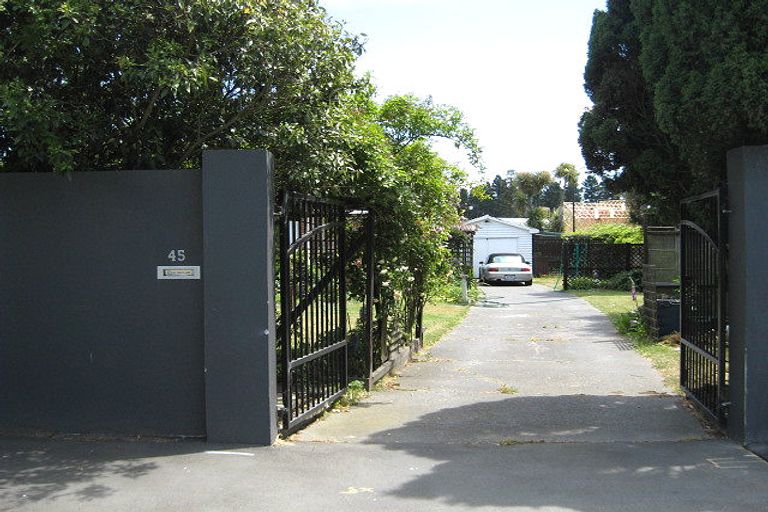 Photo of property in 45 Waitikiri Drive, Parklands, Christchurch, 8083