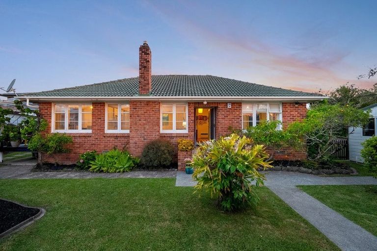 Photo of property in 1/7 Sydney Street, Hauraki, Auckland, 0622