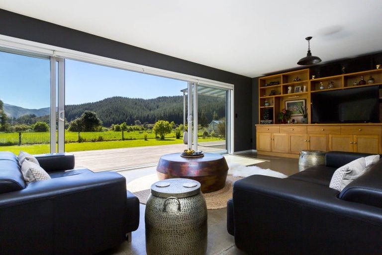 Photo of property in 80b Gilbert Road, Kaitoke, Upper Hutt, 5018