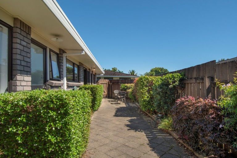 Photo of property in 1/12 Pemberton Crescent, Greerton, Tauranga, 3112
