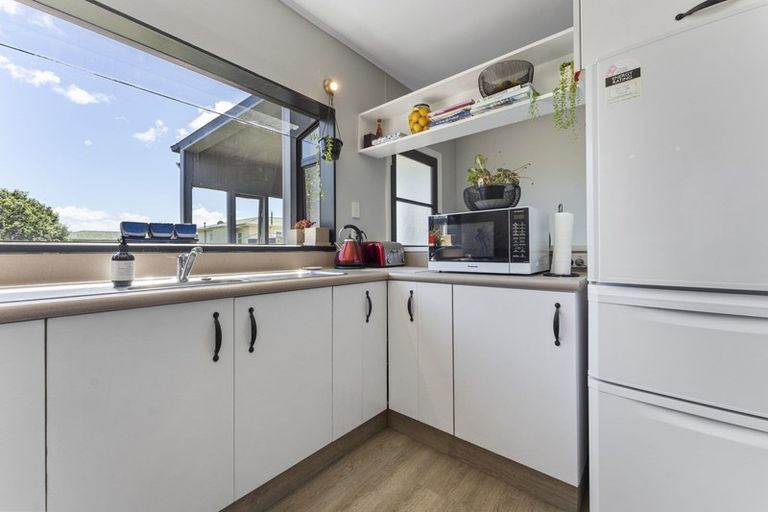 Photo of property in 3 Aberdeen Avenue, Takaro, Palmerston North, 4412