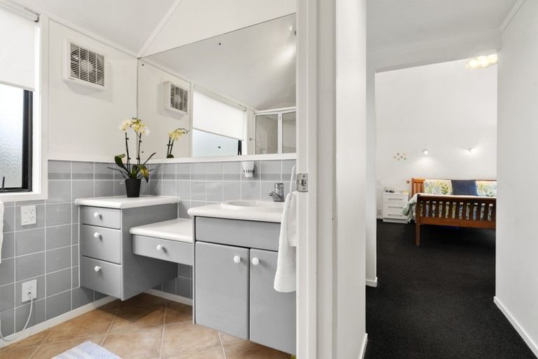 Photo of property in 112 Selwyn Avenue, Mission Bay, Auckland, 1071