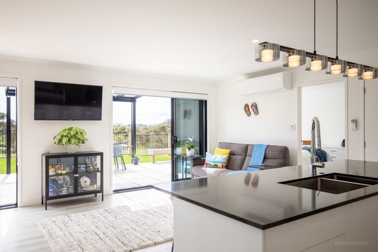 Photo of property in 15 Ruruhi Street, Raglan, 3225