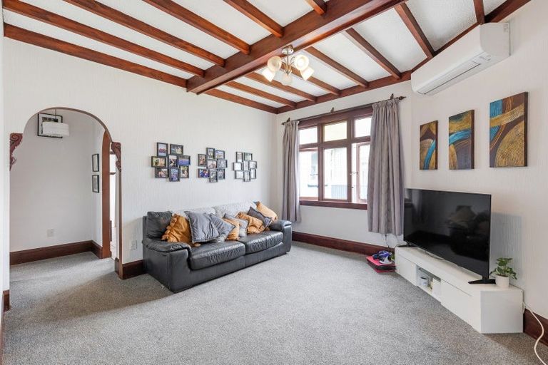 Photo of property in 21a Shamrock Street, Takaro, Palmerston North, 4412