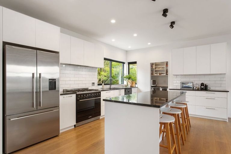 Photo of property in 97b Fendalton Road, Fendalton, Christchurch, 8014