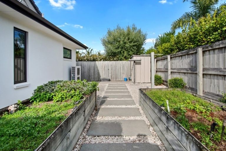 Photo of property in 23 Inglewood Place, Bethlehem, Tauranga, 3110