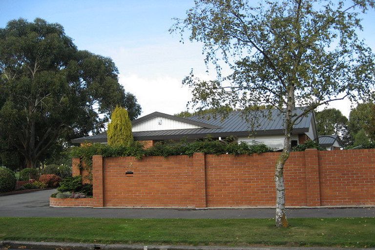 Photo of property in 12 Gothic Place, Ilam, Christchurch, 8041