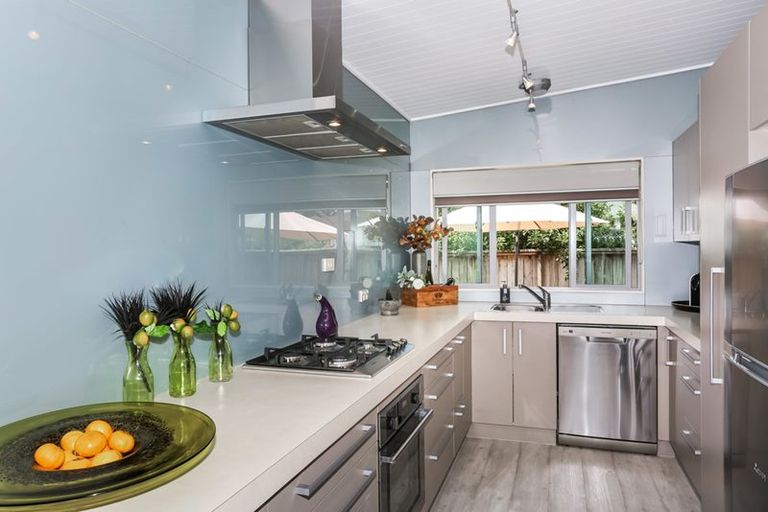 Photo of property in 64 Harrisville Road, Tuakau, 2121