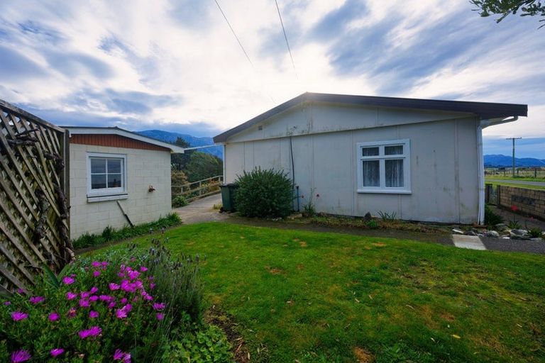 Photo of property in 79 Old Beach Road, Kaikoura Flat, Kaikoura, 7371