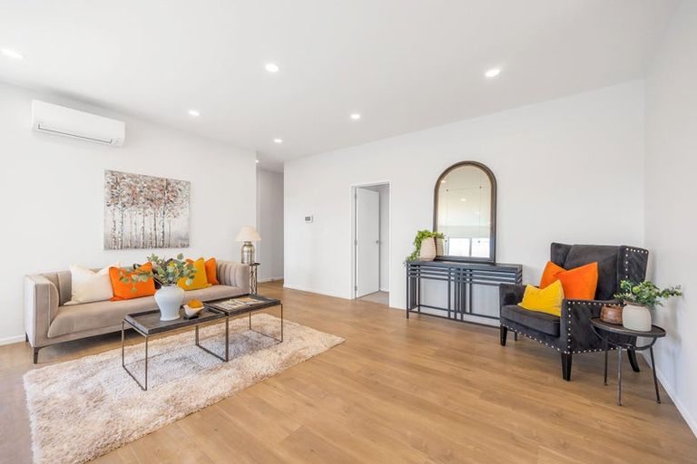 Photo of property in 20 Babina Avenue, Kumeu, 0810