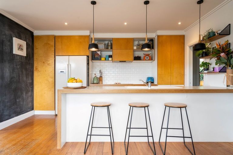 Photo of property in 63 Havelock Street, Kenmure, Dunedin, 9011