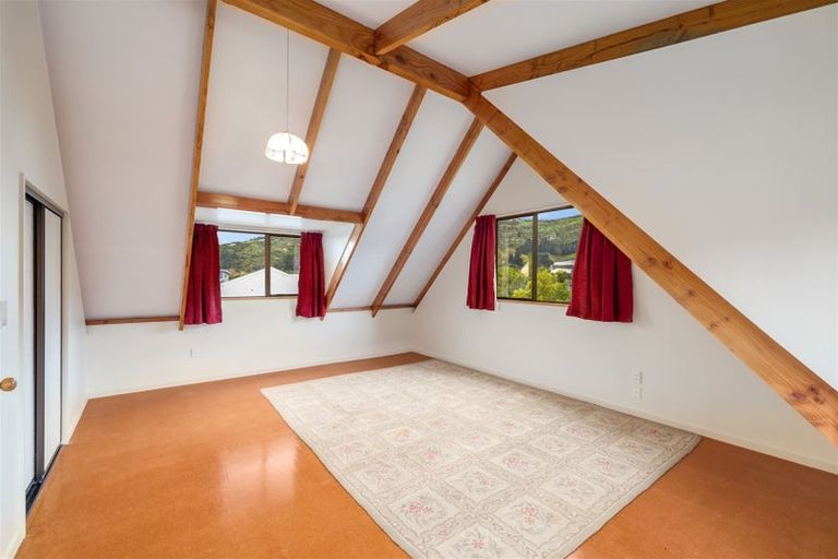 Photo of property in 9 Romar Lane, Heathcote Valley, Christchurch, 8022