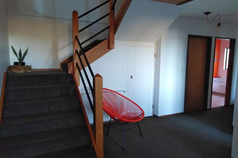 Photo of property in 22 Satara Crescent, Khandallah, Wellington, 6035