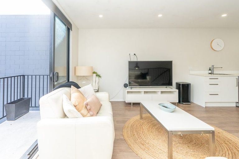 Photo of property in 20 Village Quarter Lane, Frankton, Hamilton, 3204